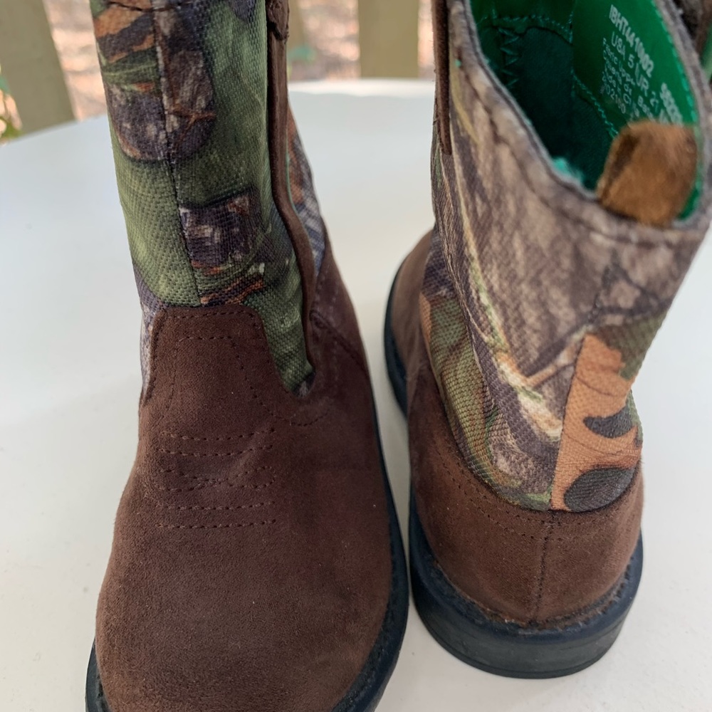 ⭐️⭐️Healthtex Camo Boots SZ 5 Velcro ⭐️⭐️ - Picture 4 of 14